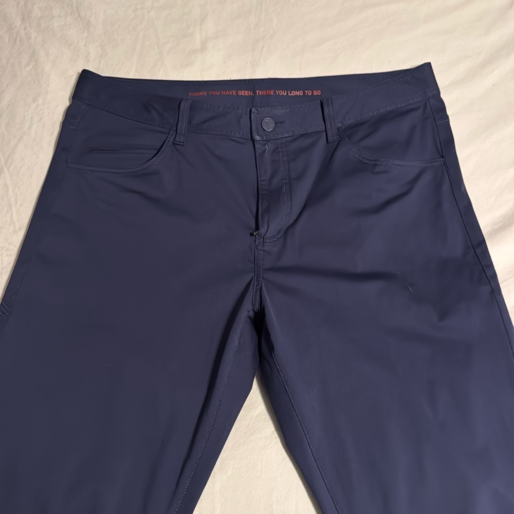 RHONE Men's Deep Blue Chinos
